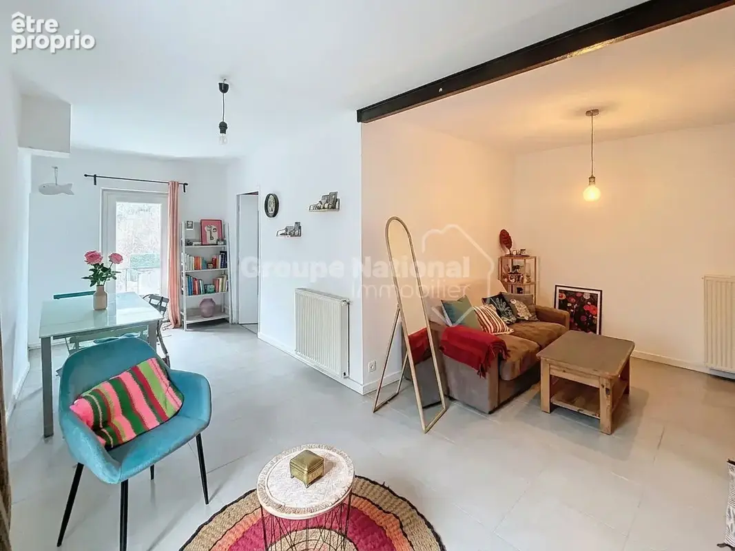 Appartement à NYONS