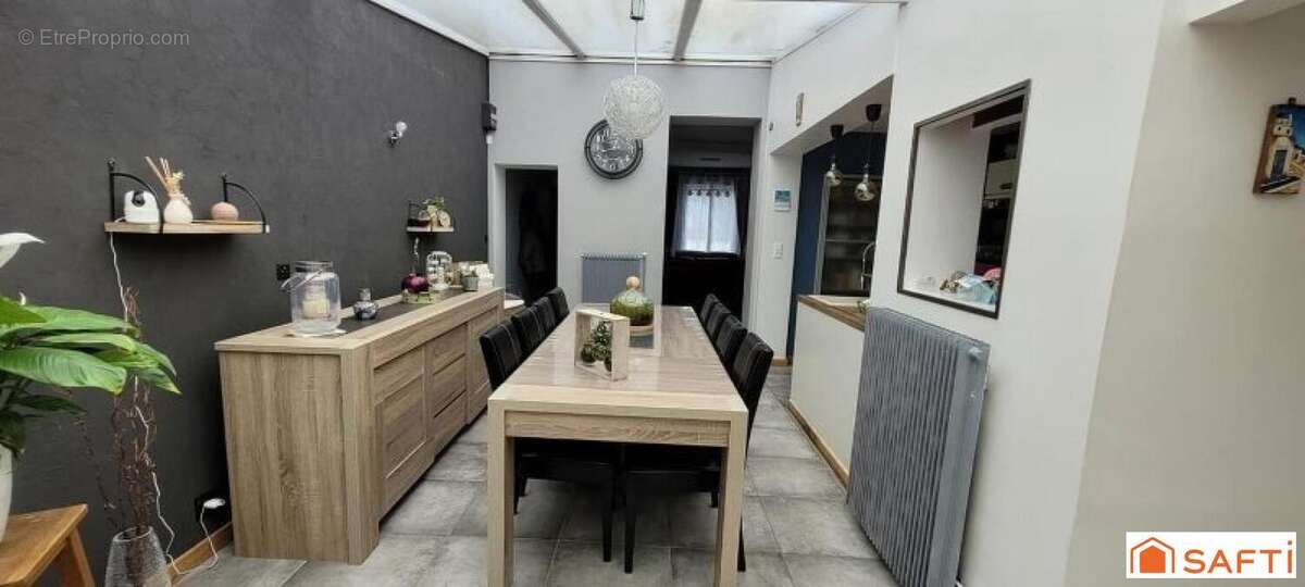 Photo 3 - Maison à SAINT-QUENTIN