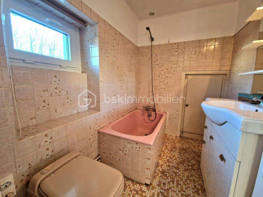 Maison à ORVILLIERS