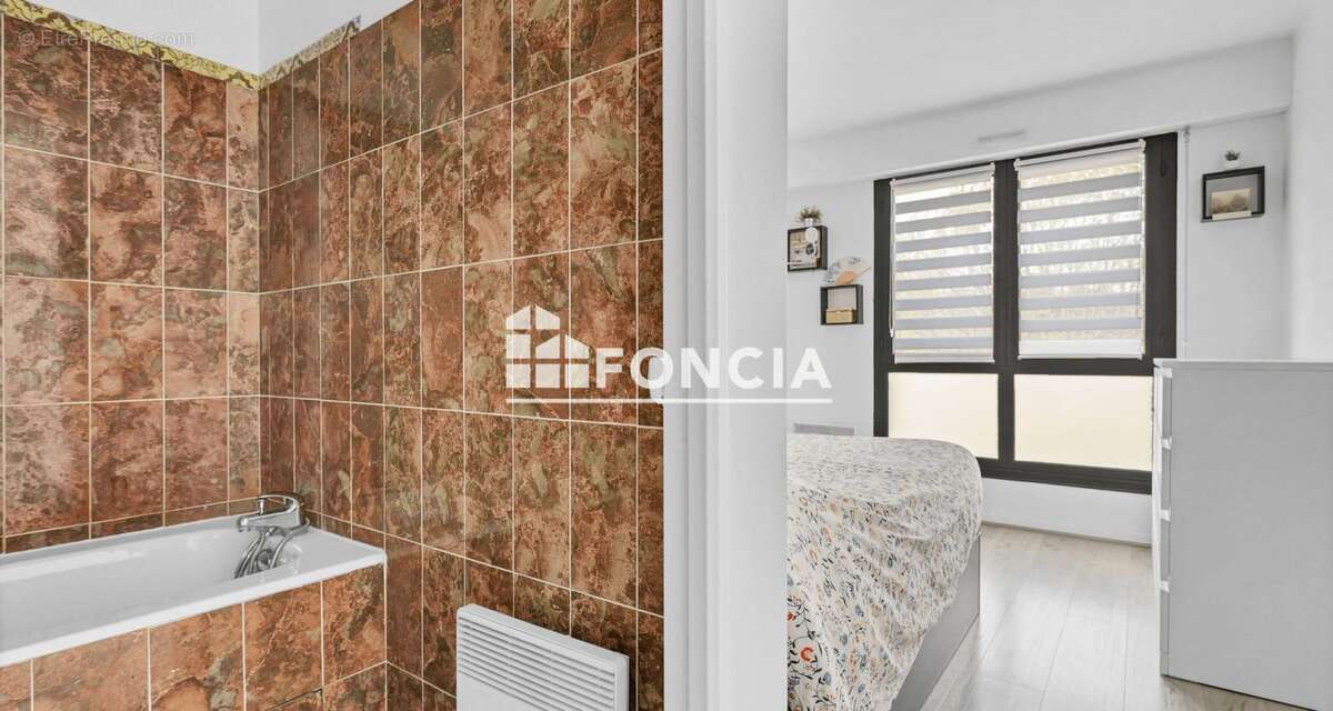 Appartement à BOURG-LA-REINE