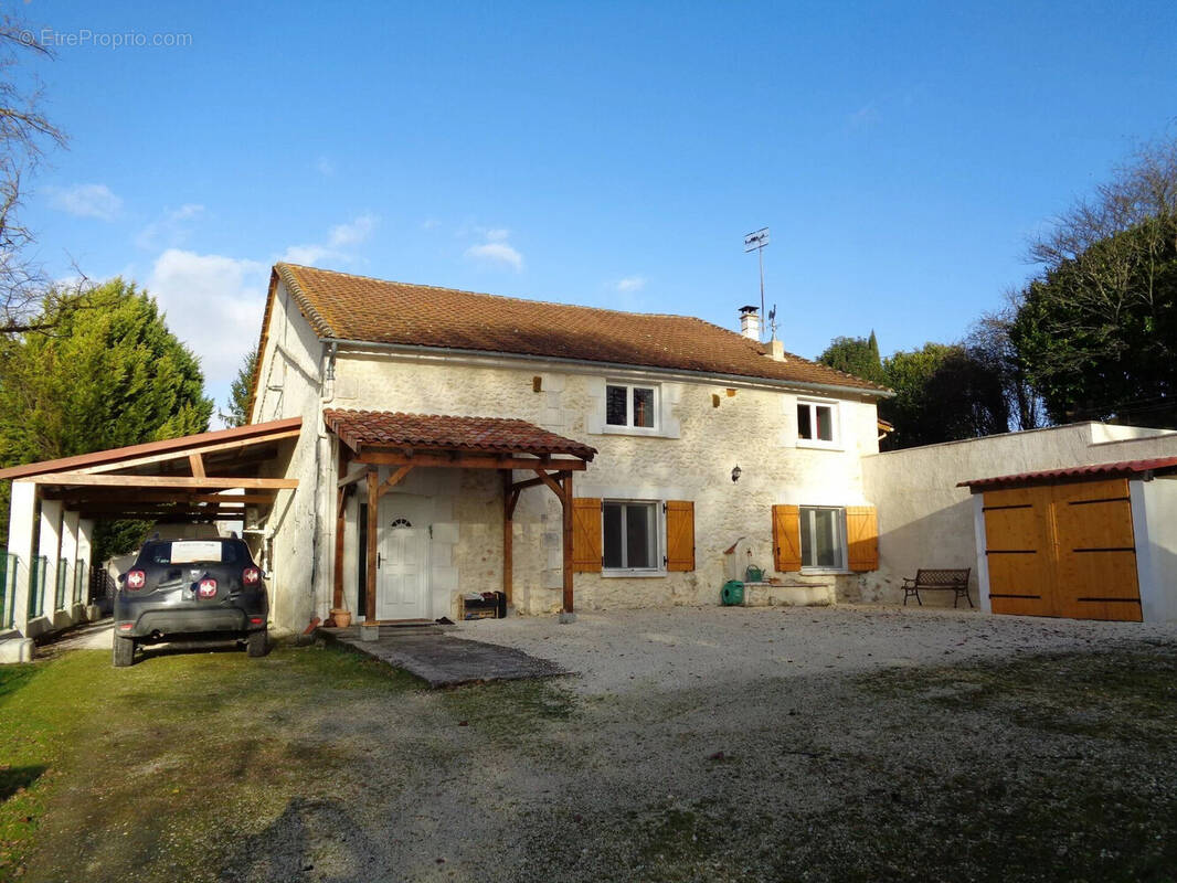 Maison à CELLES