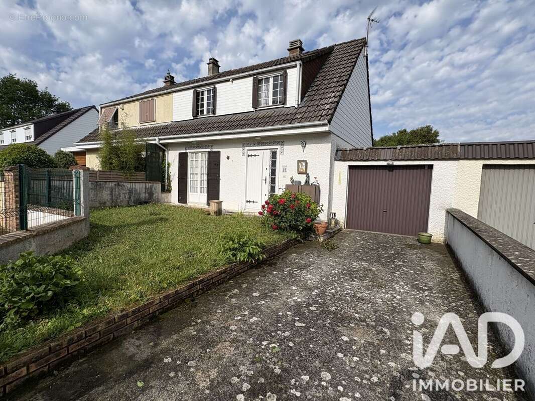 Photo 4 - Maison à MOISSY-CRAMAYEL