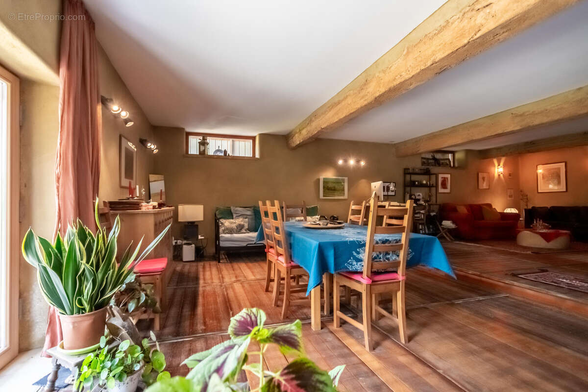 Propriété de campagne avec gîte et piscine - photo 14
