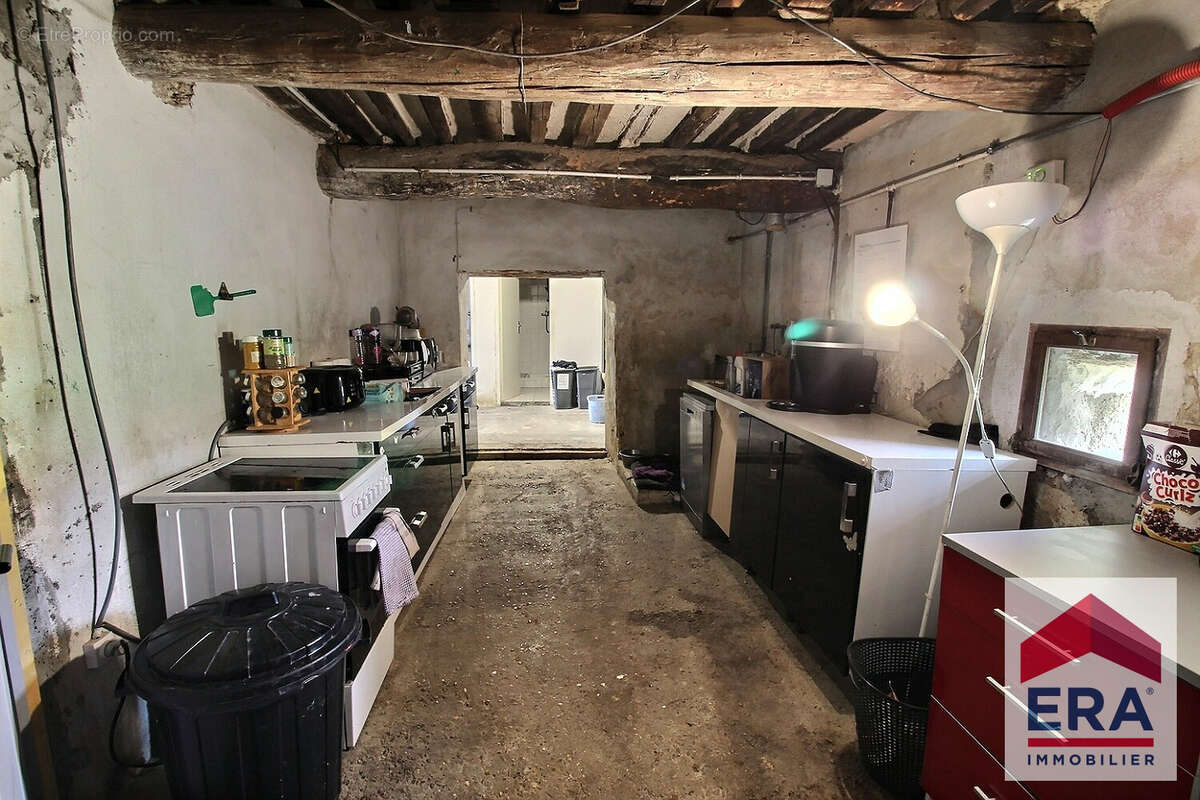 Maison à SAINTE-CECILE-LES-VIGNES