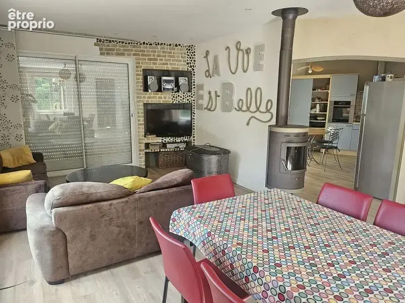 Maison 150 m² à Montrond-Les-Bains  - photo 5