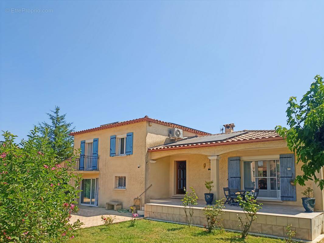Maison à UZES