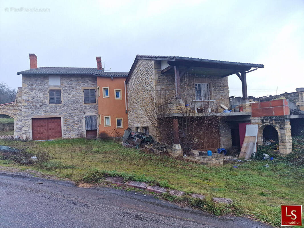 Maison à SAINT-MAURICE-LES-CHATEAUNEUF