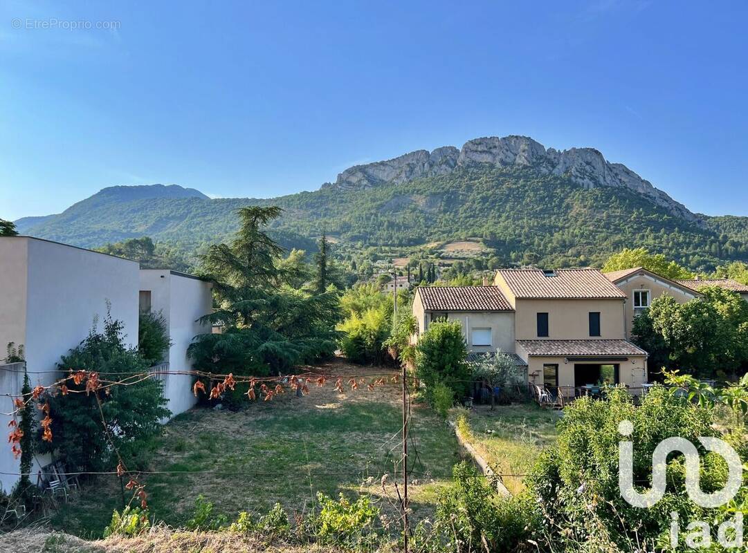 Photo 1 - Terrain à BUIS-LES-BARONNIES