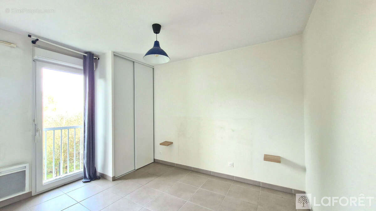 Appartement à PUGET-SUR-ARGENS