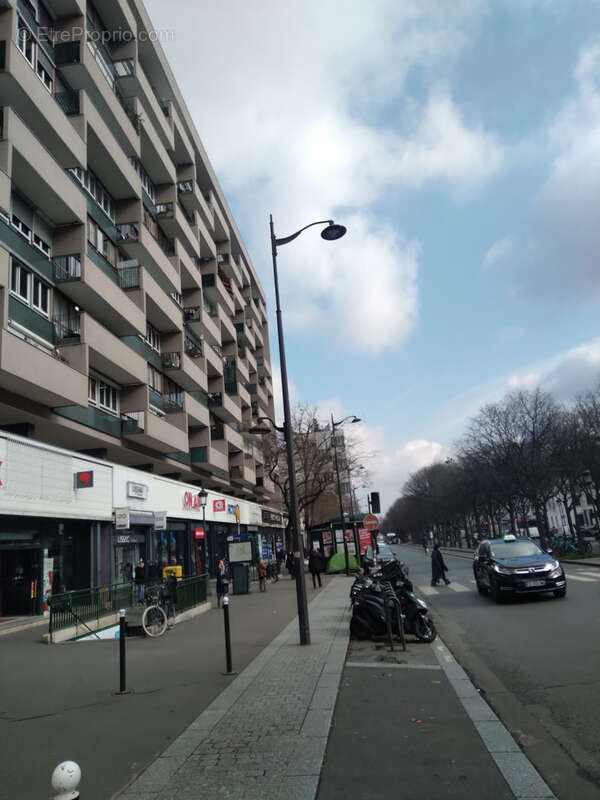 Appartement à PARIS-19E