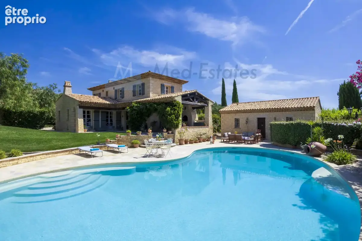 Photo Maison à Plan-De-La-Tour au prix de 1 596 000€