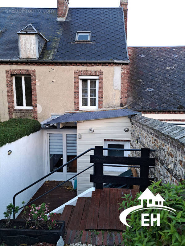 Maison à L&#039;AIGLE