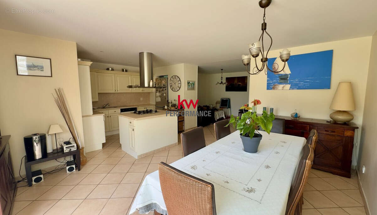 Maison 131 m² à Montlignon  - photo 2