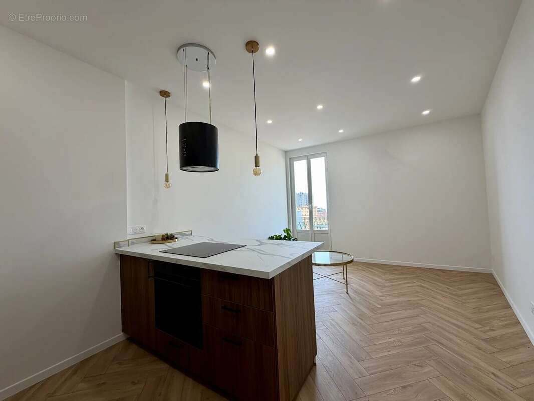 Studio rénové et meublé à proximité de Monaco - photo 4