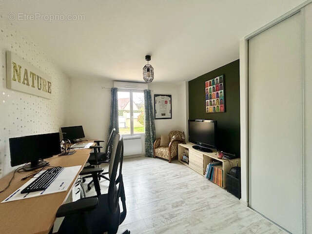 Maison à MARCOUSSIS