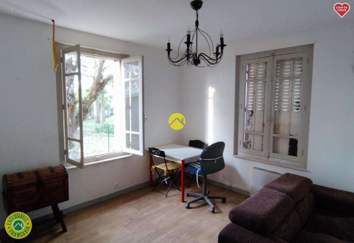 Maison à LA GUERCHE-SUR-L'AUBOIS