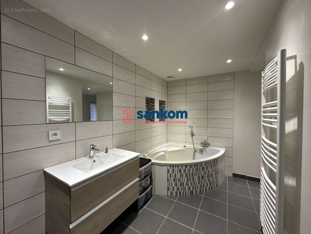 Maison 85 m² à Brives-Charensac  - photo 5
