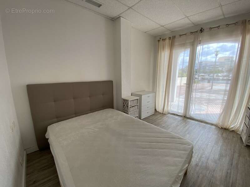 Dpt Pyrénées Orientales (66), à vendre CANET EN ROUSSILLON appartement 3 pièces 74 m² parking - photo 6