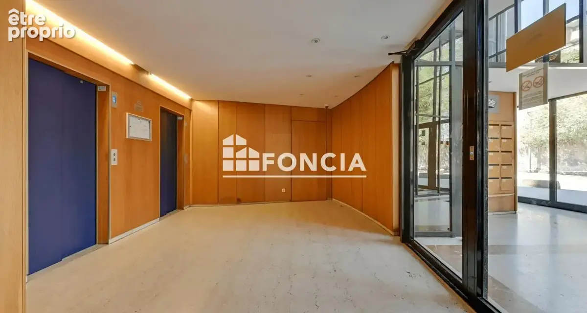 T2 31 m2 + loggia sur l'avenue Berthelot - photo 9