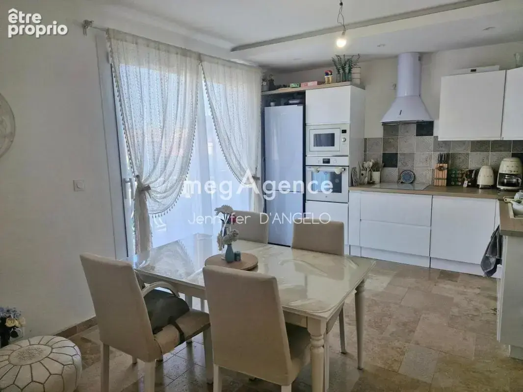 MAISON RENOVEE A OLLIOULES, 155 M², 10 min à pieds du centre ville - photo 10