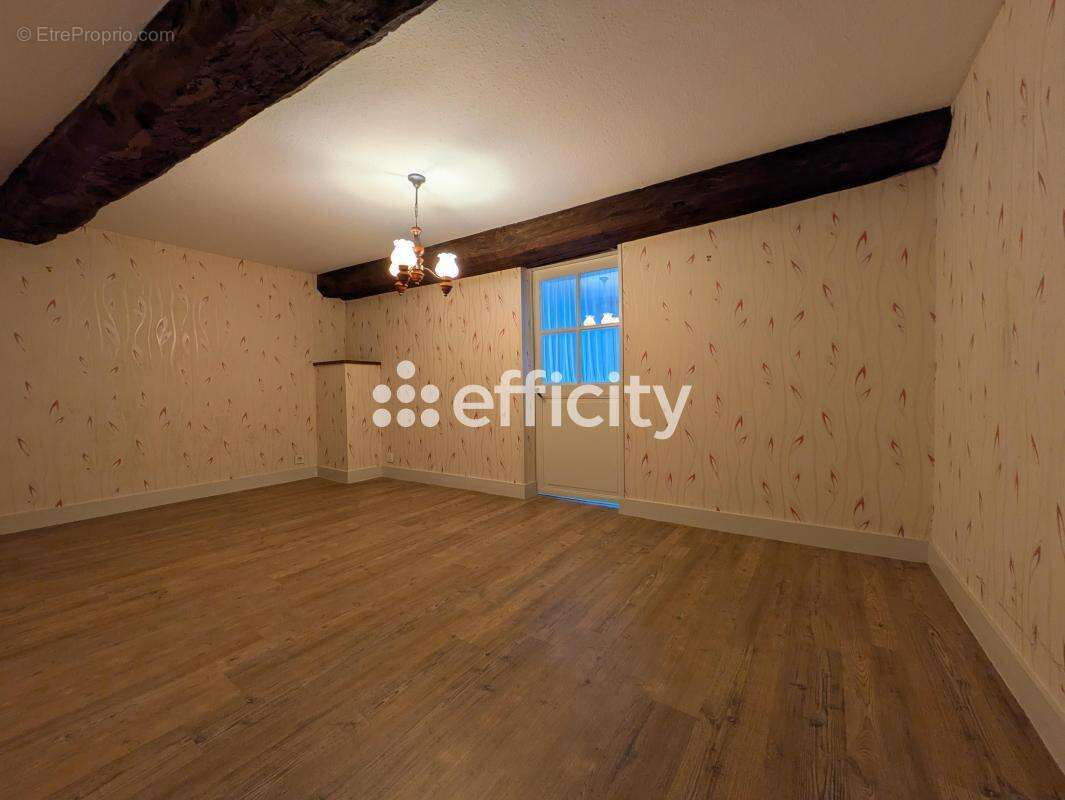 Maison 109 m² à Thouron  - photo 5