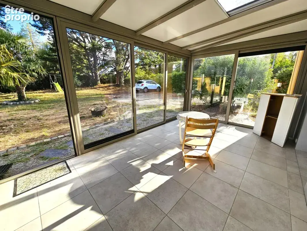 Maison BBC, 4 chambres, une mezzanine, un grand garage sur u - photo 13