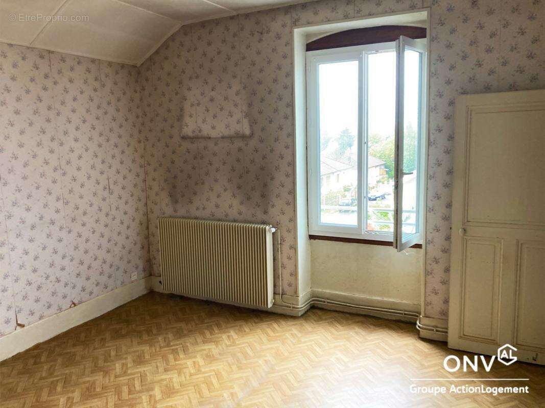 Maison à MONTCEAU-LES-MINES