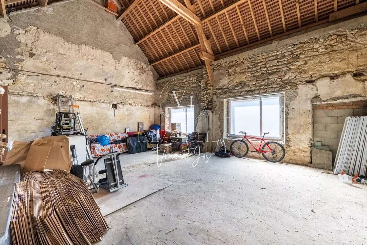 Maison à FONTENAY-SAINT-PERE