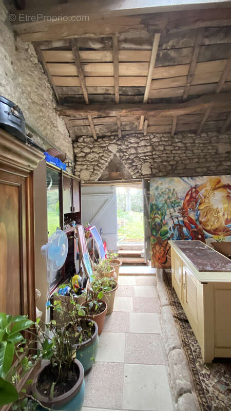 Maison à BOUTENAC-TOUVENT