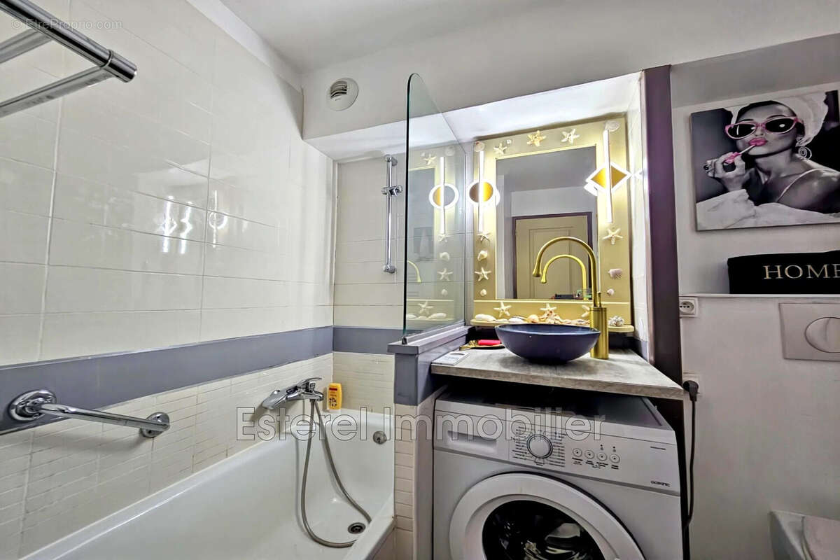 Appartement à SAINT-RAPHAEL