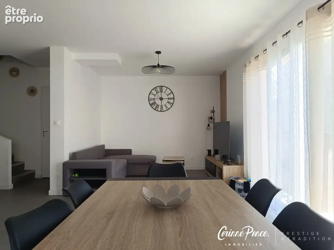 Vauvert maison pavillonnaire avec piscine corinne ponce immobilier - photo 8