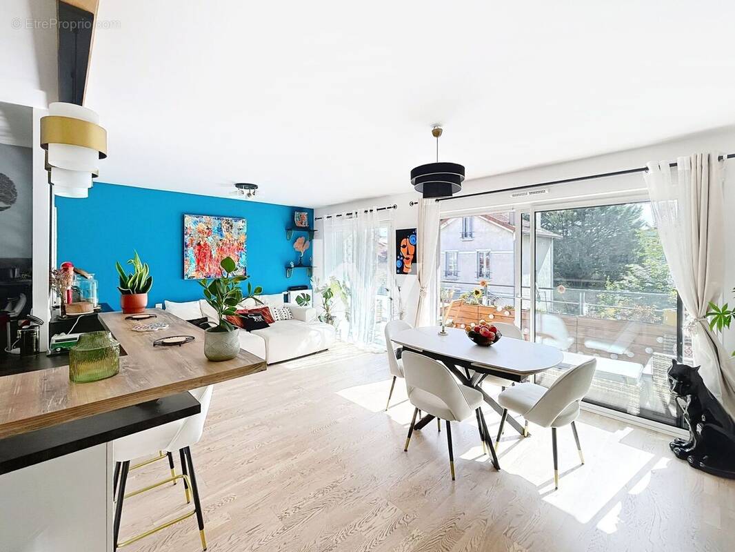 Appartement à BAGNEUX