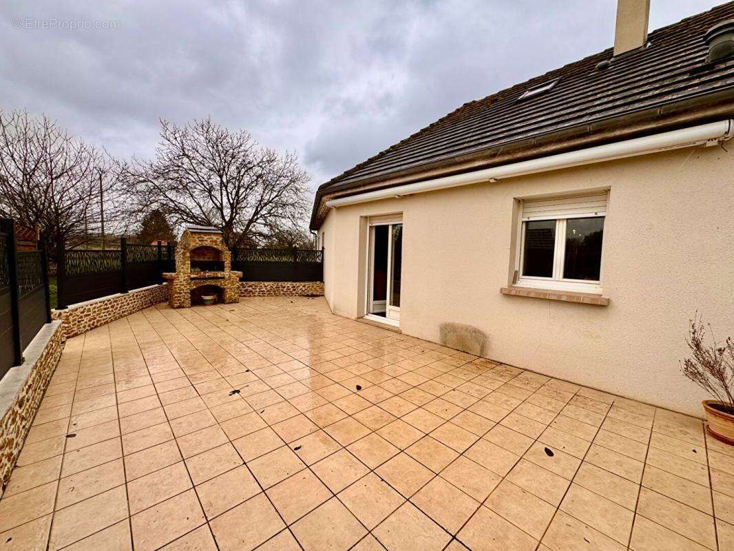 Maison à SAINCAIZE-MEAUCE