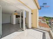 Appartement à CHATEAUNEUF-GRASSE