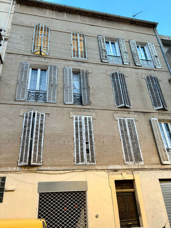 Toulon est champdemars type 2/3 loue - ideal investisseur - photo 11