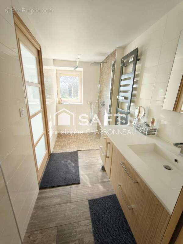 Photo 6 - Maison à BONNEMAIN