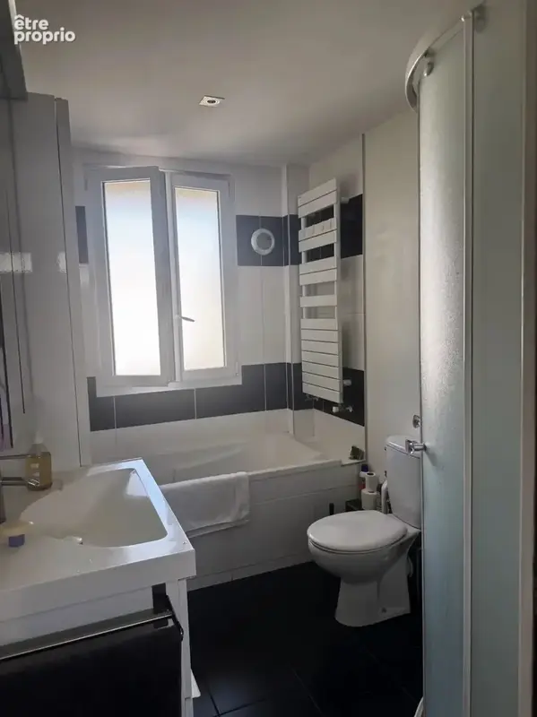 Cote pavee - maison t5 avec piscine - photo 11