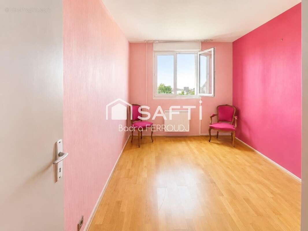 Appartement 93 m² à Montreuil  - photo 6