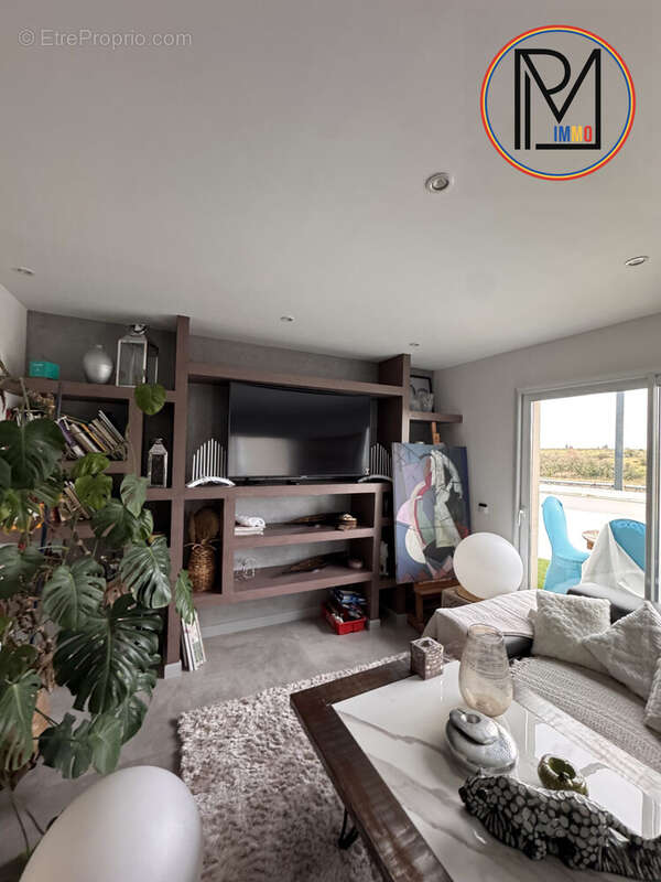 Appartement à JUVIGNAC