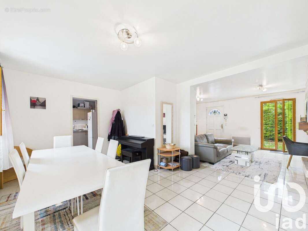 Photo 6 - Maison à EVRY