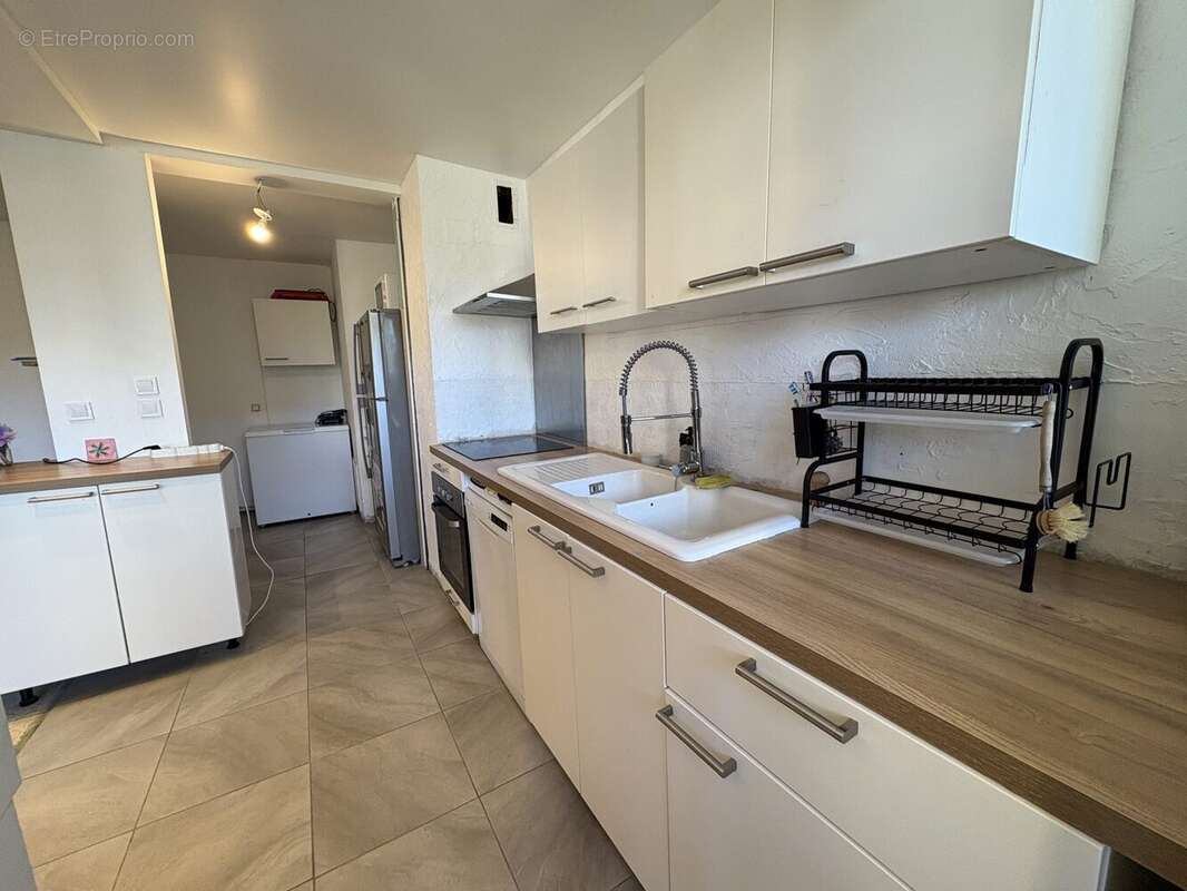 Appartement 63 m² à La Valette-Du-Var  - photo 3