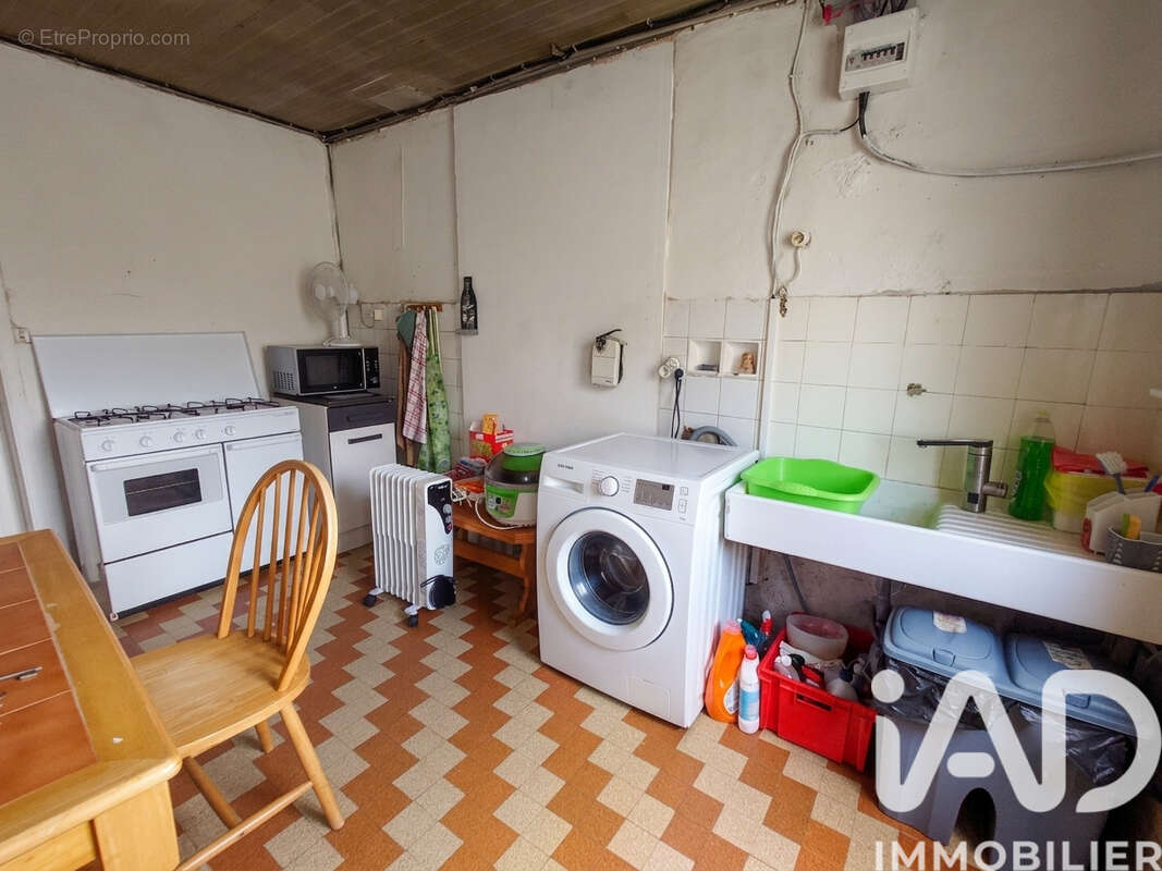 Maison 55 m² à Brigueil-Le-Chantre  - photo 6