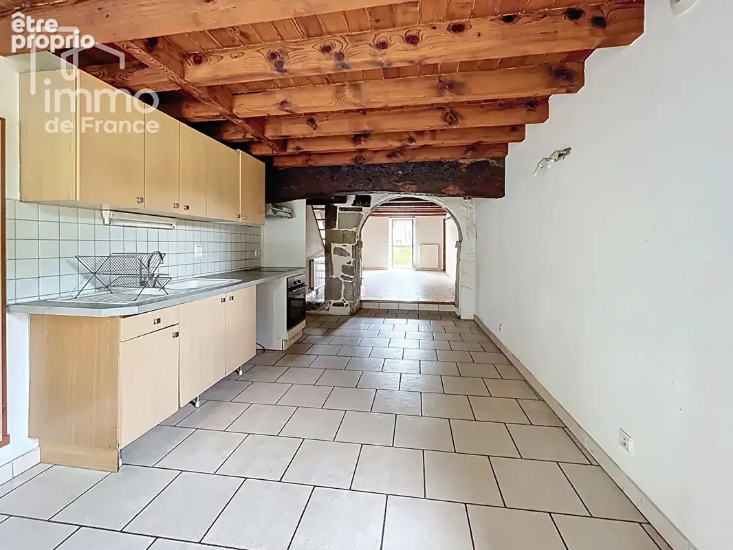Rare à la vente à Viry ferme de caractère aux portes de Genève. - photo 3