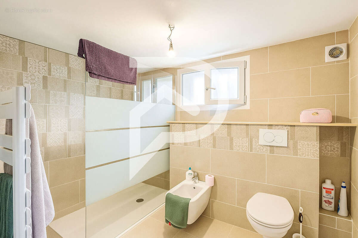 Maison à SAINT-CYPRIEN