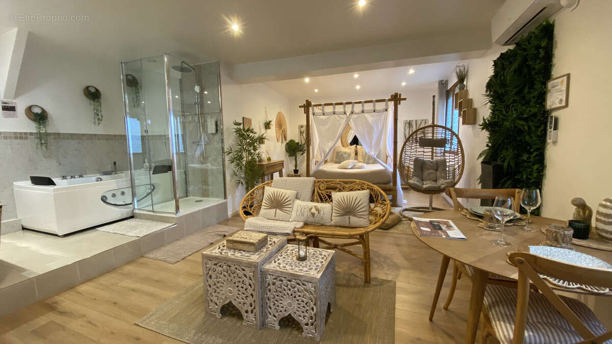 Appartement à LA VILLE-DU-BOIS