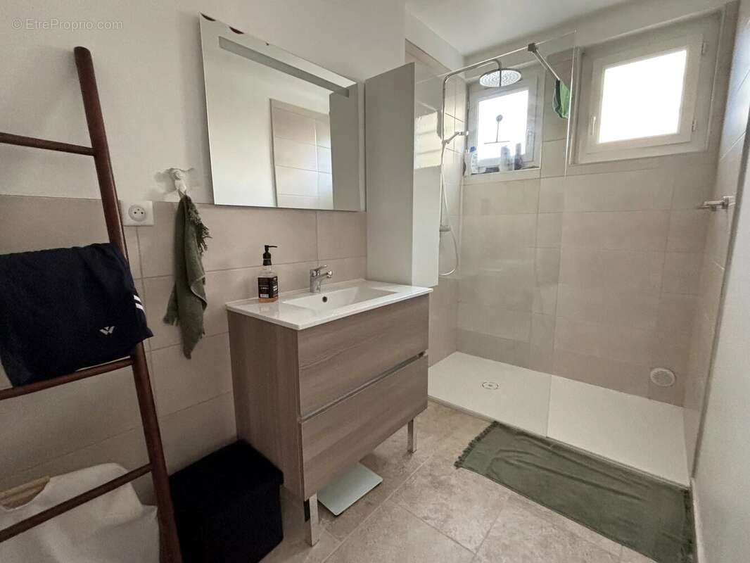 Maison à SAINT-MARTIN-DE-CRAU