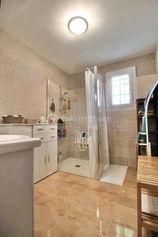 Maison à SAINT-GERMAIN-DES-PRES