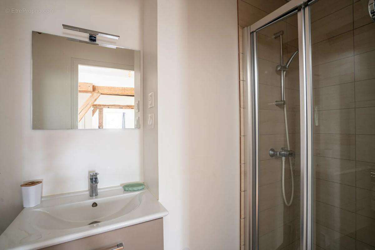 Maison à VITRY-AUX-LOGES