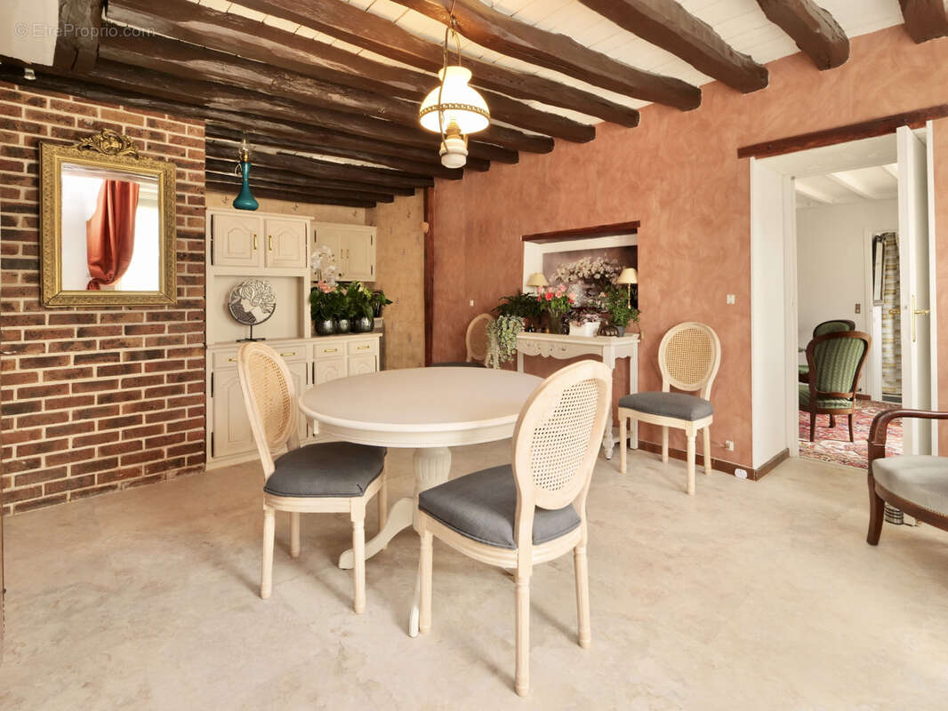 Maison 105 m² à Le Chatelet-En-Brie  - photo 9