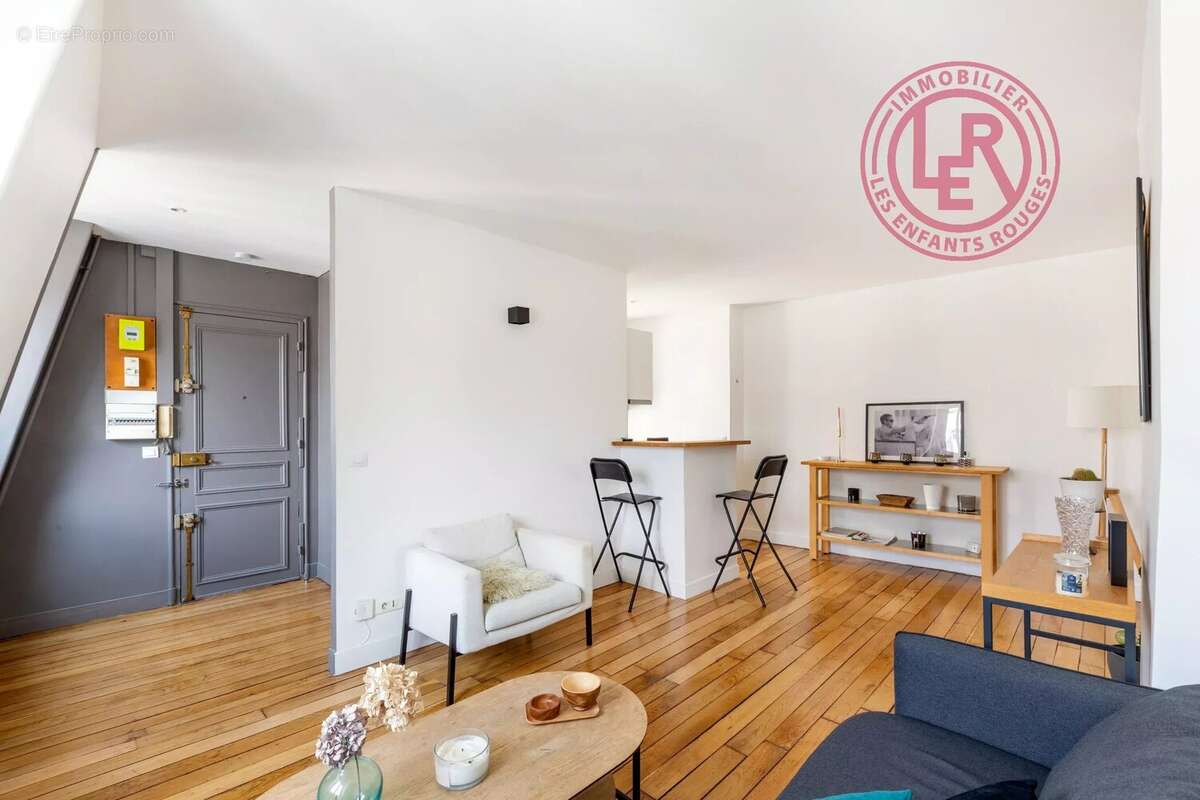 Appartement à PARIS-11E